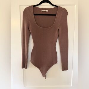 Abercrombie and Fitch Brown Long Sleeve Bodysuit Sz M